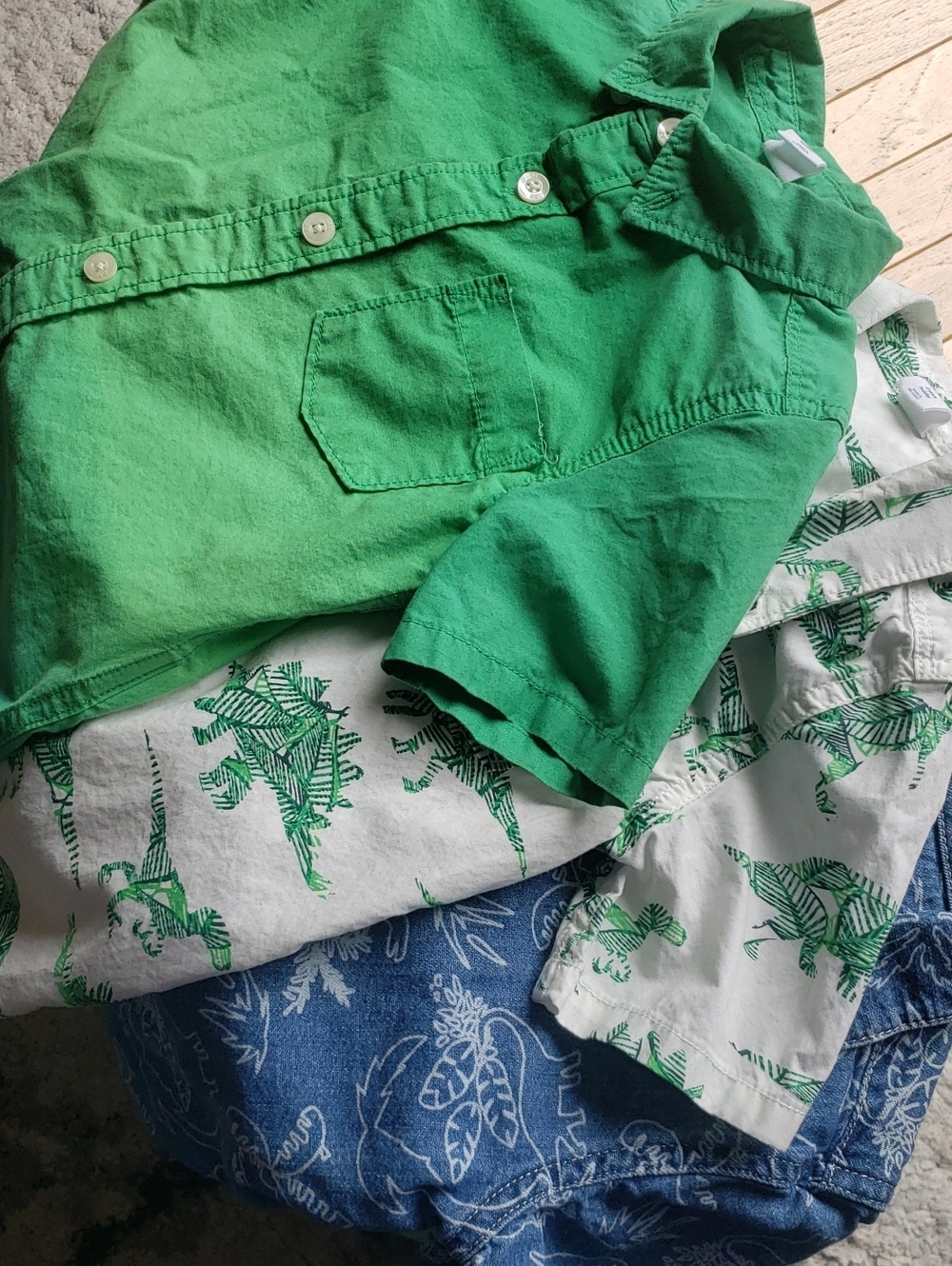 Set of 3 GAP Short Sleeve Button-up Shirts